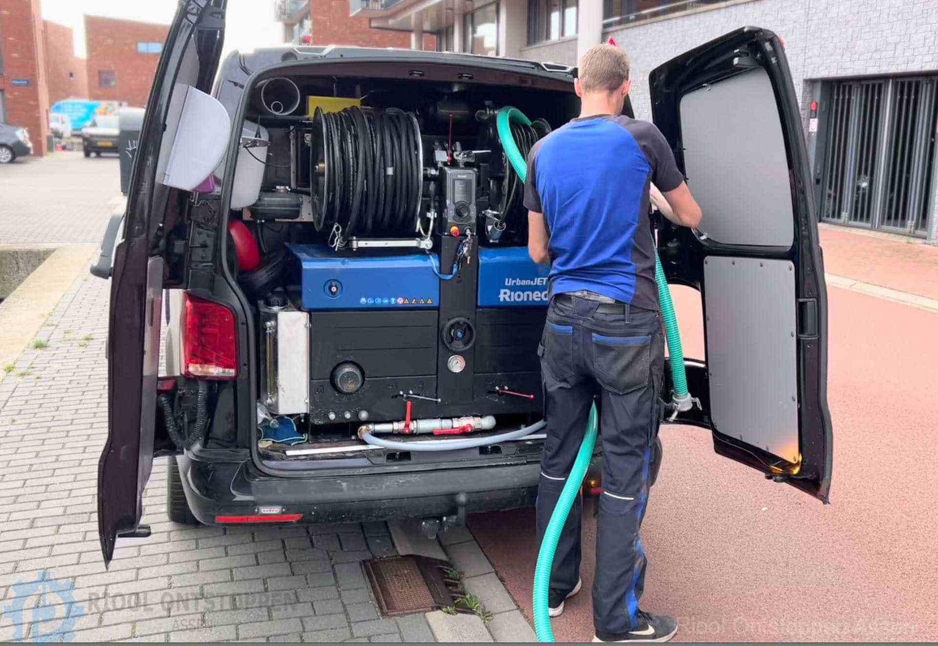 Riool hogedruk machine Assen